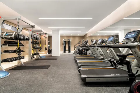 $2,695,000 | 49 Chambers Street, Unit 17H | TriBeCa