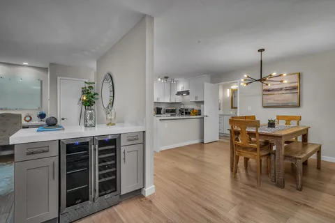 $650,000 | 11645 Montana Avenue, Unit 107, Los Angeles, CA 90049