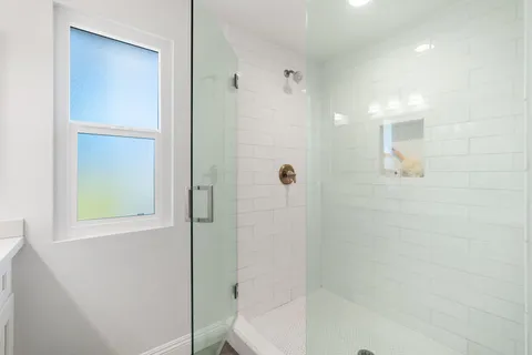 $1,448,000 | 1744 Willowspring Drive North, Encinitas, CA 92024