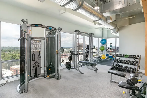 $3,500 | 2001 15th Street North, Unit 623, Arlington, VA 22201