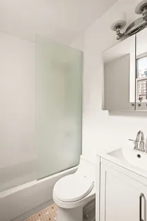 $699,000 | 26 Gramercy Park South, Unit 5F | Gramercy