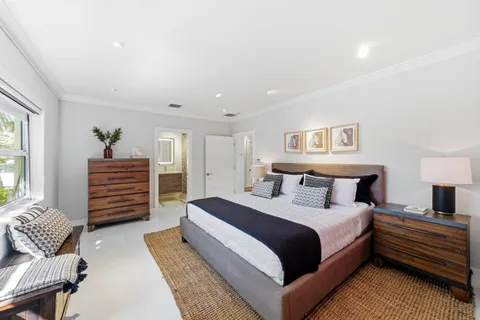 $1,725,000 | 1133 Northeast 88th Street, Miami, FL 33138