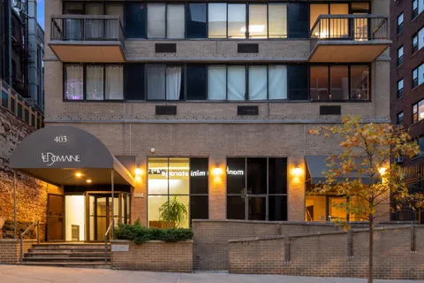 $749,000 | 403 East 62nd Street, Unit 7C | Lenox Hill