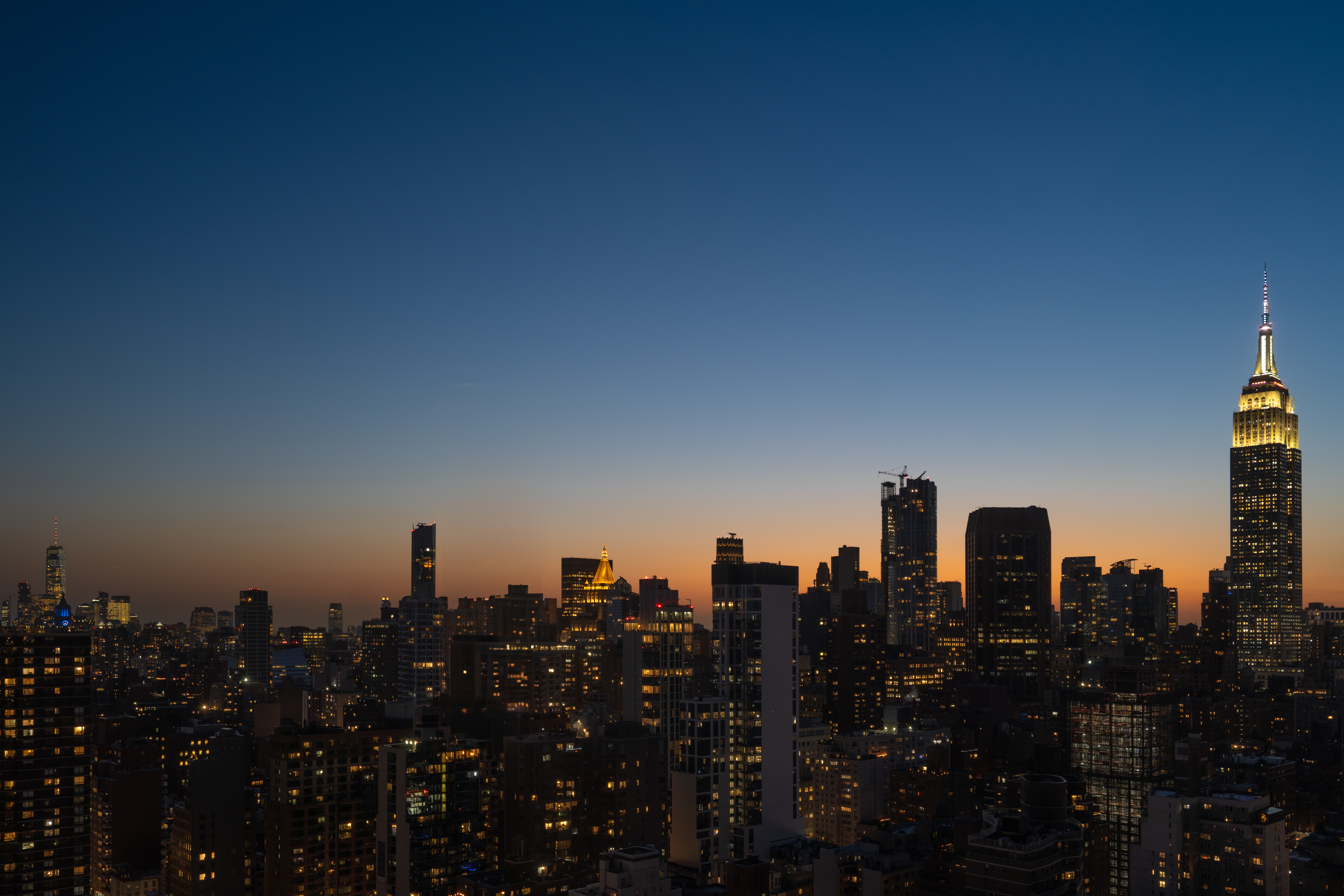 330 East 38th Street, Unit 38E Manhattan, NY 10016 - Photo 8 of 35 a view of city