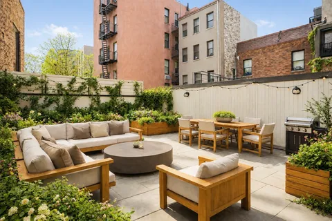 $3,750,000 | 389 Classon Avenue, Unit TWNHS | Bedford-Stuyvesant