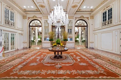 a view of a entryway door of the house