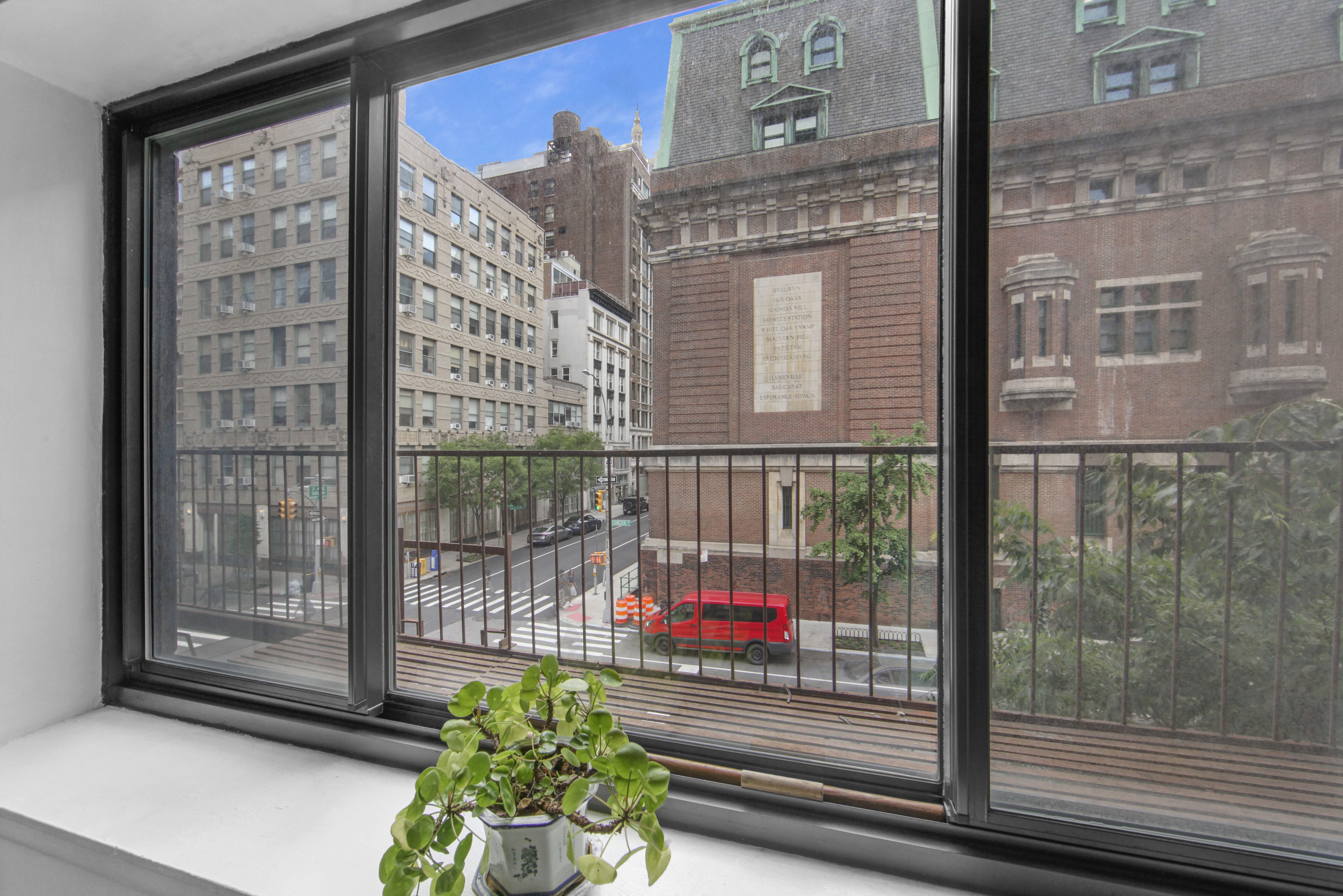 61 Lexington Avenue, Unit 2C Manhattan, NY 10010 - Photo 4 of 12