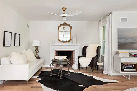 $5,950,000 | 89 Cobb Road, Water Mill, NY 11976