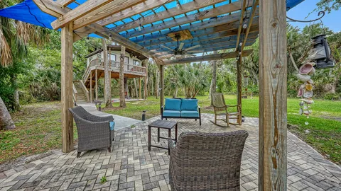 $2,899,500 | 10790 Leafwing Drive, Sarasota, FL 34241