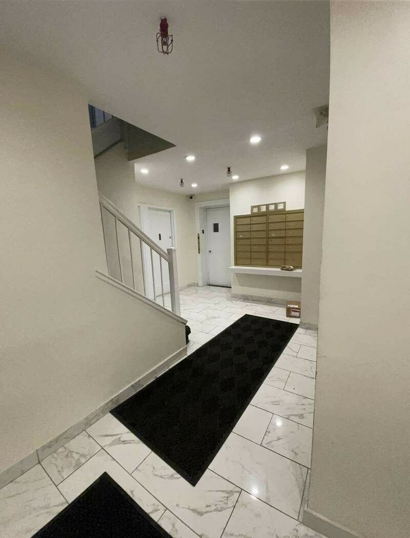 39 A Gramercy Park North, Unit 5B Manhattan, NY 10010 - Photo 5 of 5