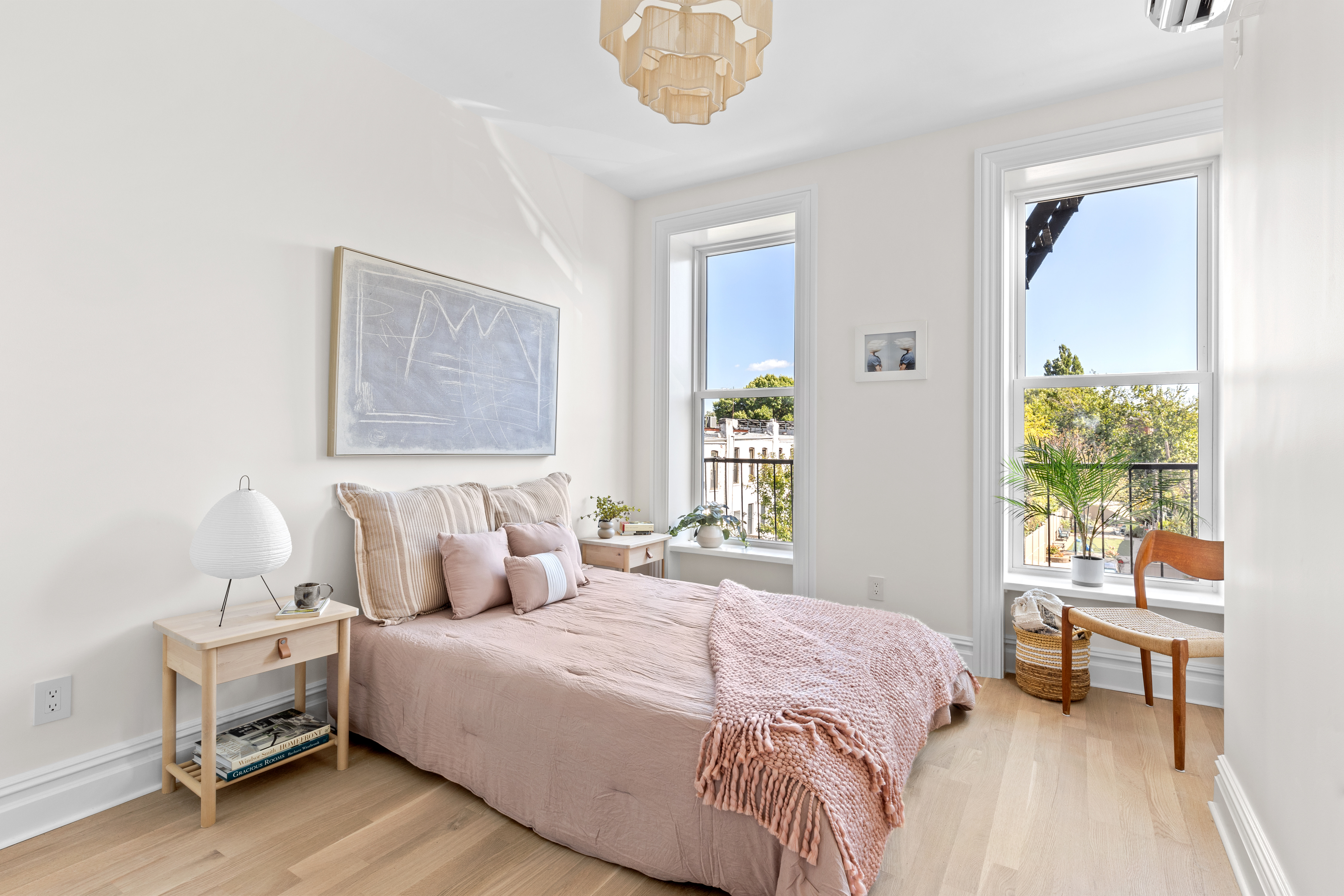 489 7th Avenue, Unit 3 Brooklyn, NY 11215 - Photo 4 of 11 a bedroom with a bed and a window
