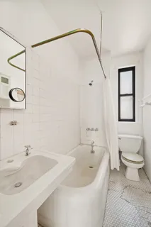 $648,000 | 269 West 72nd Street, Unit 9A | Upper West Side