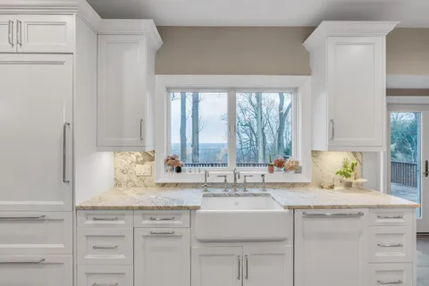 $1,500,000 | 18 Bayview Terrace, Green Brook, NJ 08812