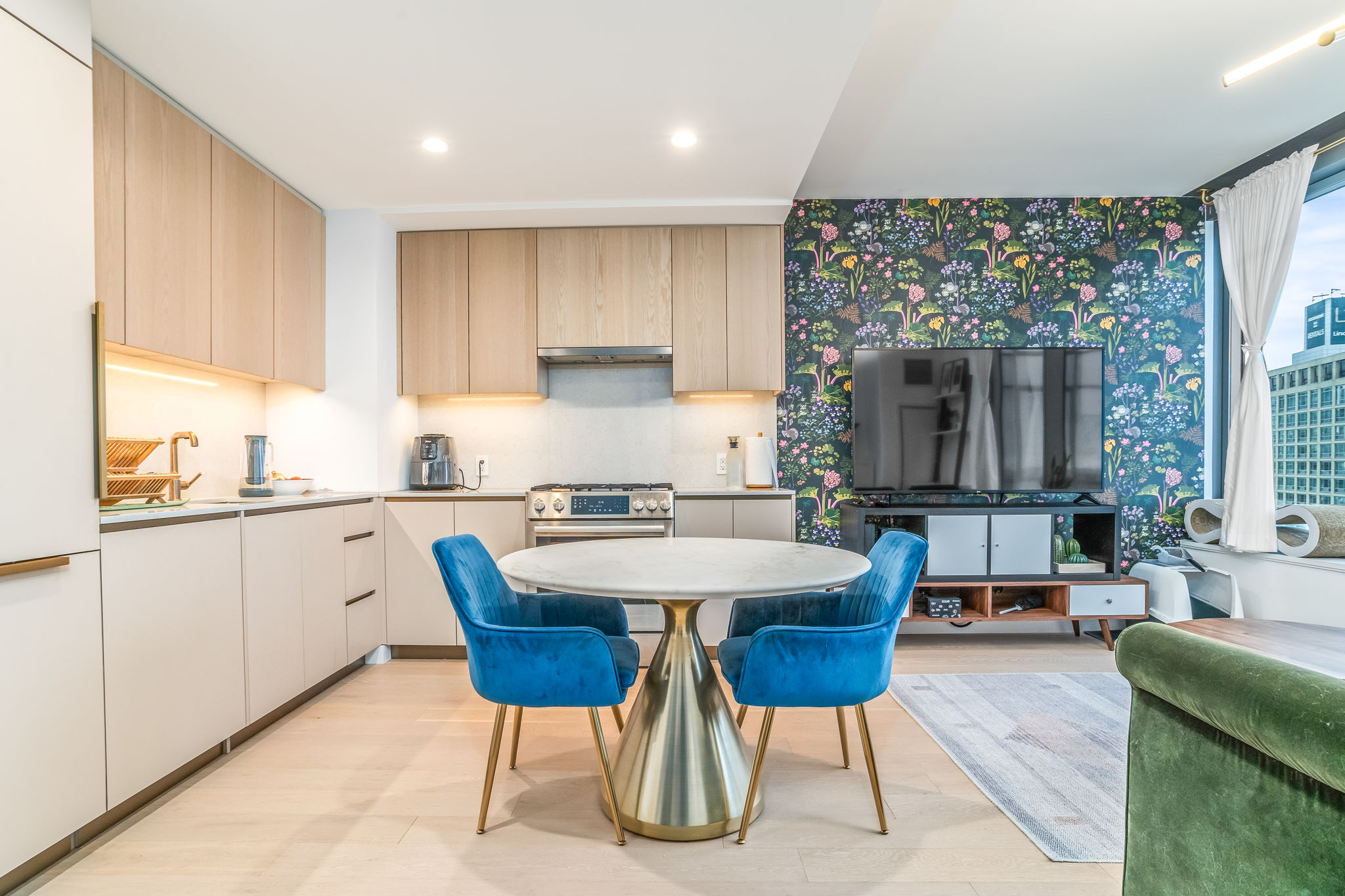 3 Court Square, Unit 3504 Queens, NY 11101 - Photo 3 of 22