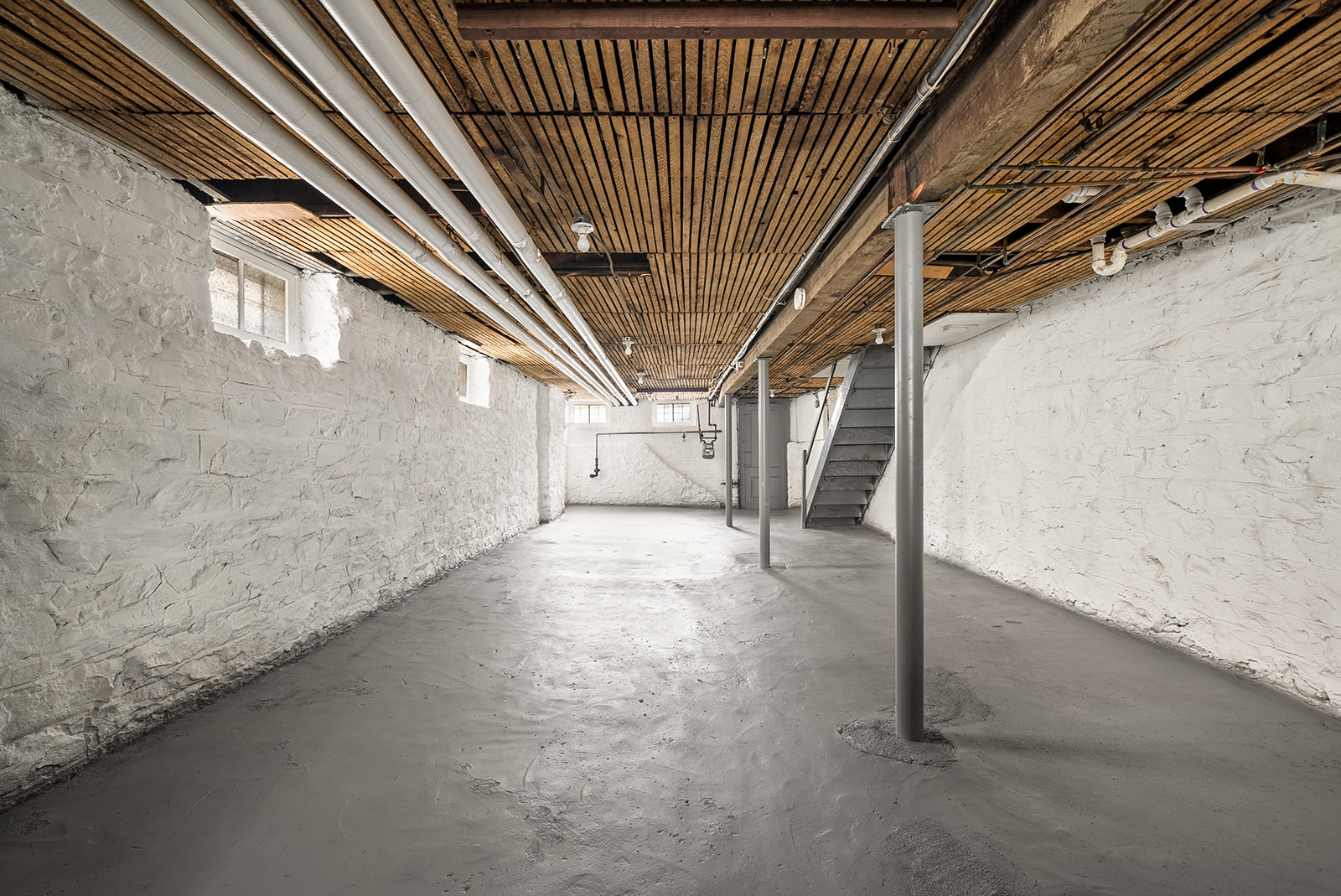 59-45 Palmetto Street Queens, NY 11385 - Photo 19 of 25 a view of an empty room