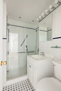 $675,000 | 55 East 87th Street, Unit 9M | Upper East Side