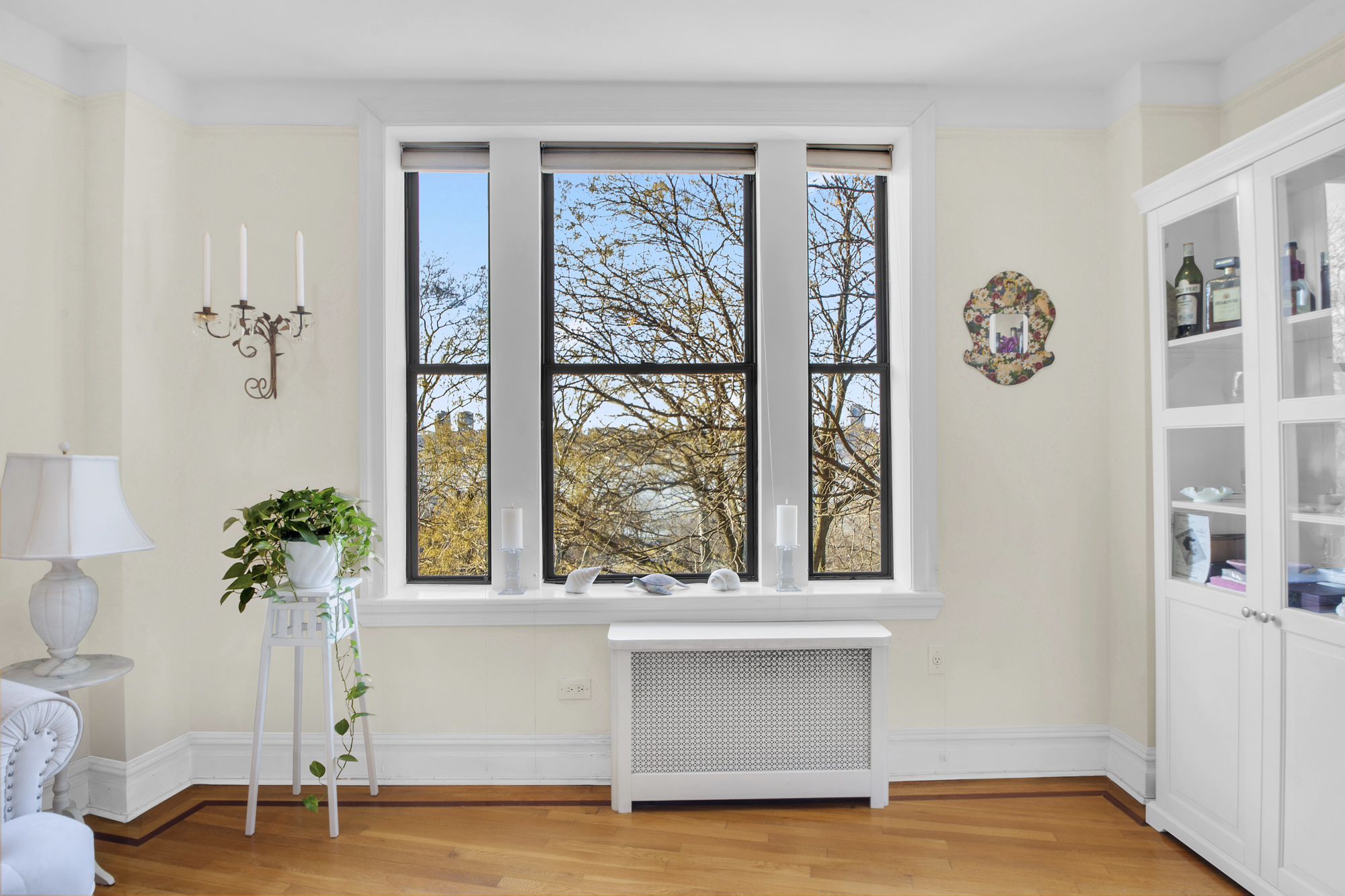 725 Riverside Drive, Unit 4D Manhattan, NY 10031 - Photo 2 of 17