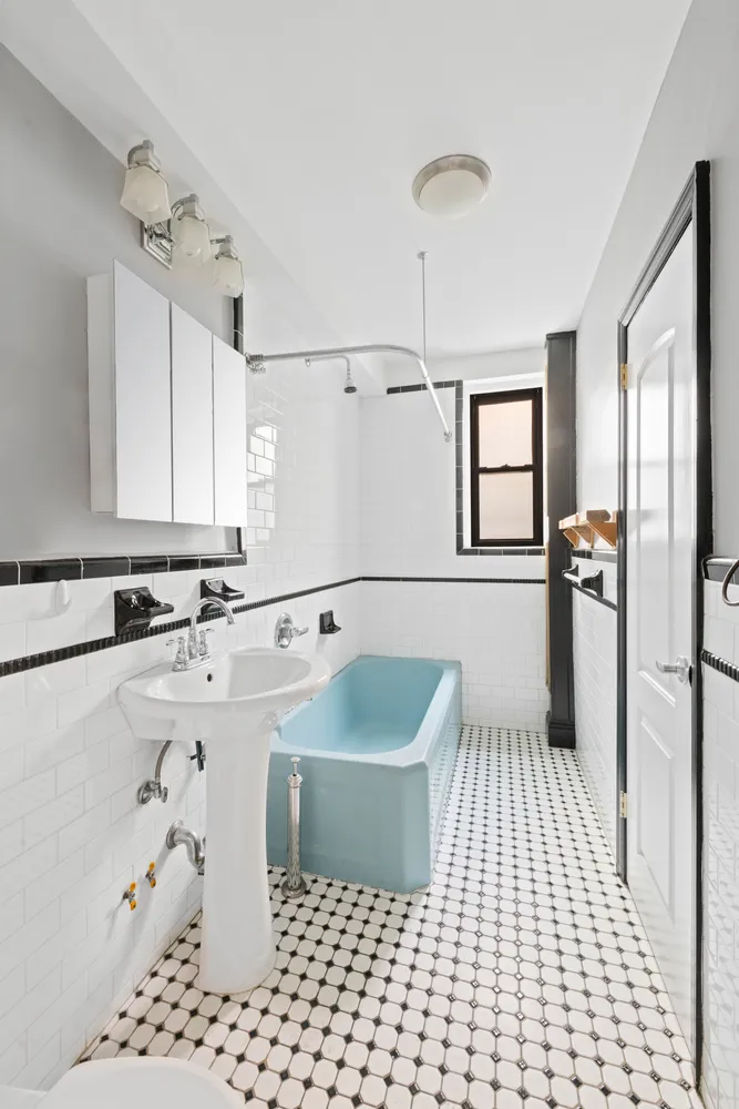 $595,000 | 40 Clarkson Avenue | Prospect Lefferts Gardens