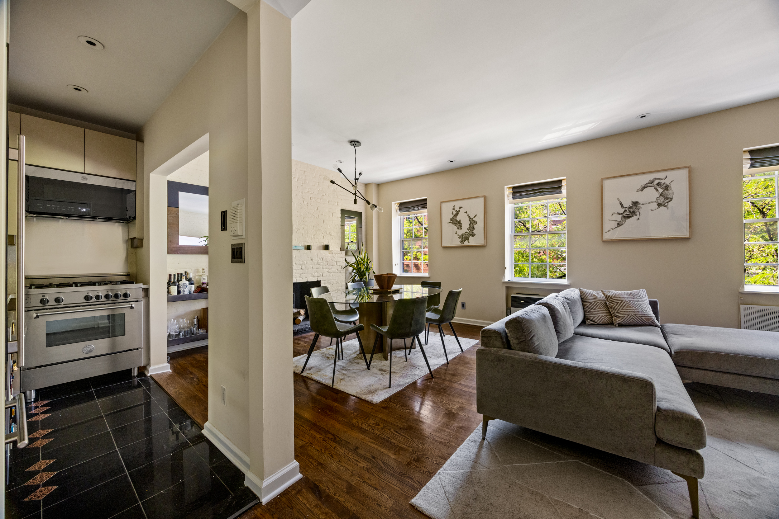 311 West 20th Street, Unit 3 Manhattan, NY 10011 - Photo 5 of 15 Gallery Image 5