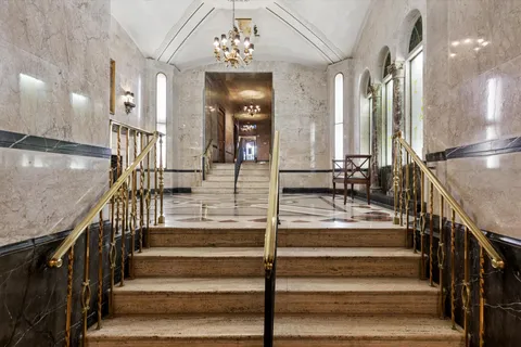 $499,000 | 7 Park Avenue, Unit 9I | Murray Hill