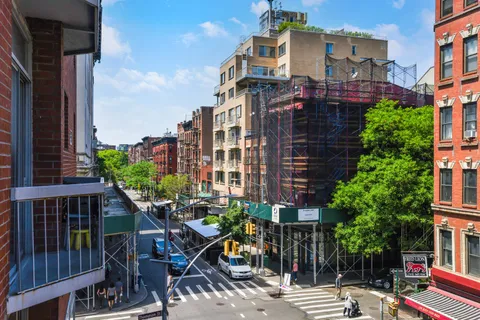 $750,000 | 184 Thompson Street, Unit 2P | Greenwich Village