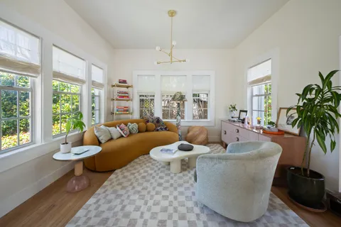 $2,200,000 | 524 West 47th Street, Miami Beach, FL 33140