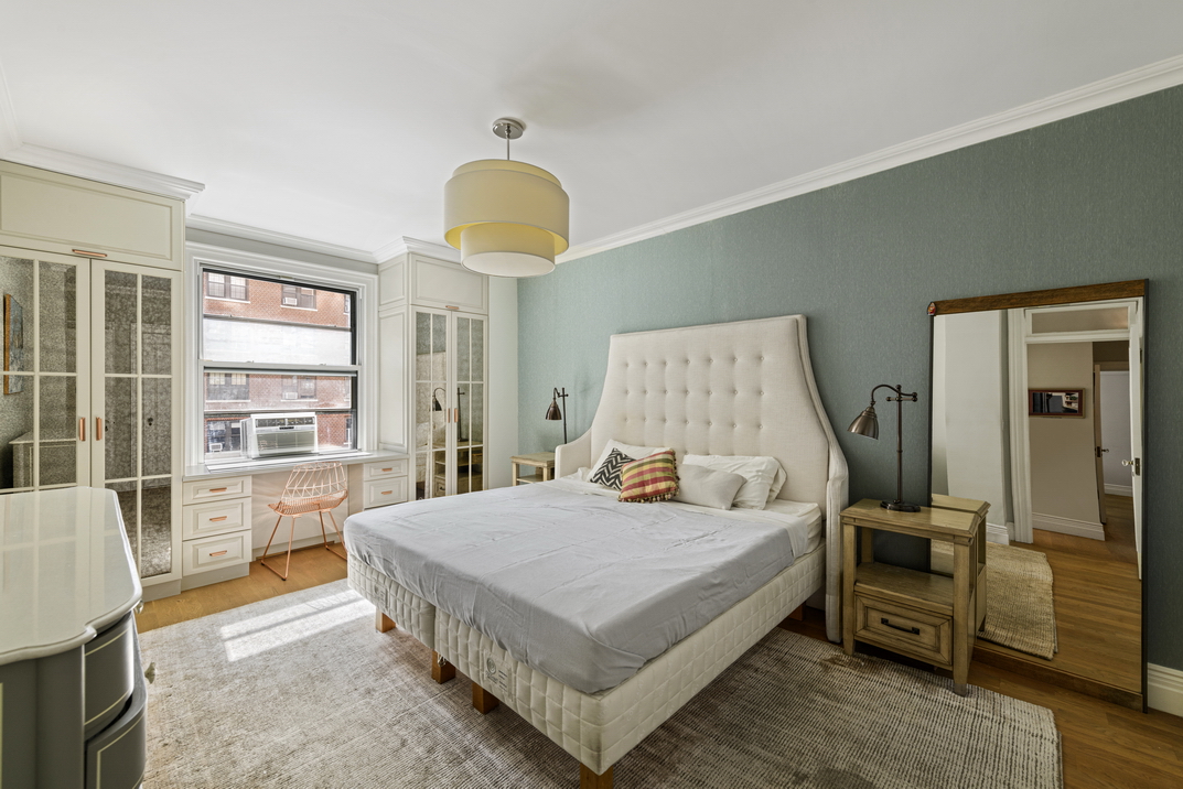 325 West 86th Street, Unit 6B Manhattan, NY 10024 - Photo 5 of 13