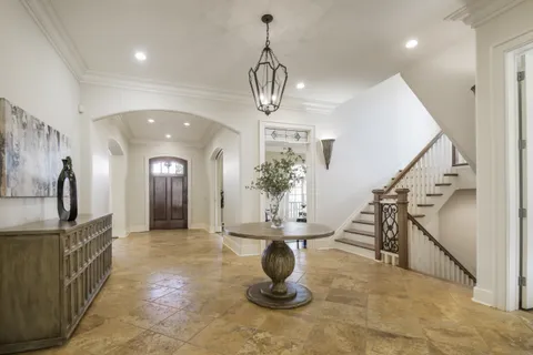 a view of entryway with livingroom and furniture