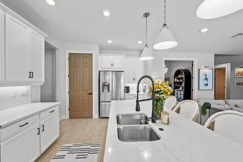 $949,900 | 10581 Woodchuck Lane, Bonita Springs, FL 34135