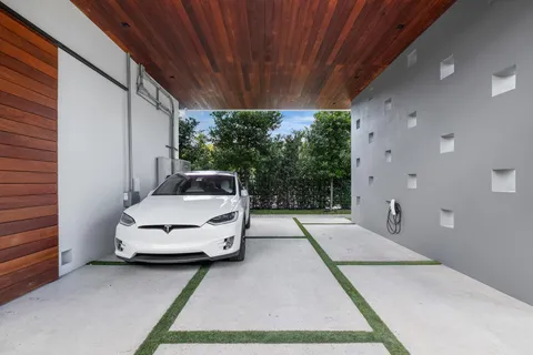 $23,995,000 | 226 West Rivo Alto Drive, Miami Beach, FL 33139