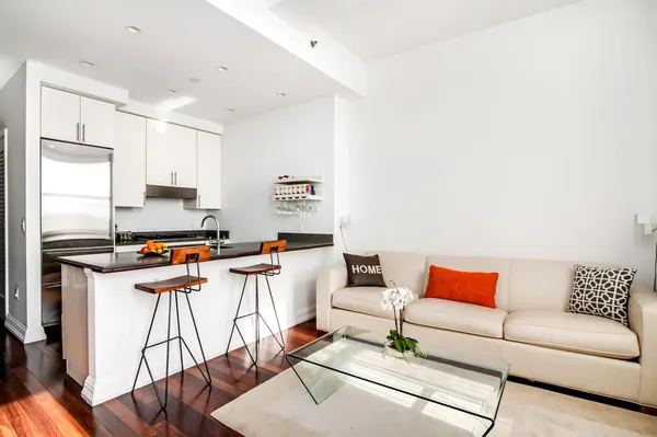 $4,400 | 1 Hanson Place, Unit 12F | Fort Greene