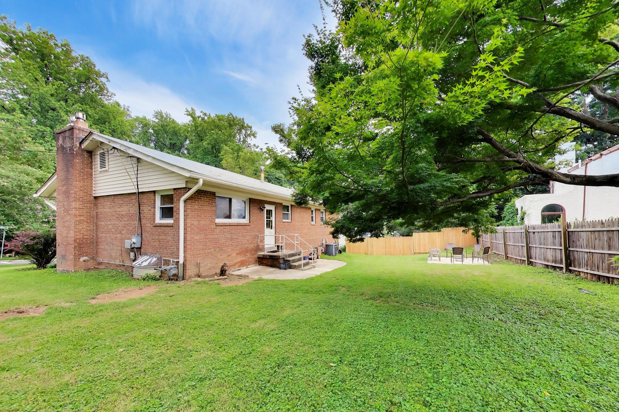 9210 Worth Avenue Silver Spring, MD 20901 - Photo 40 of 45