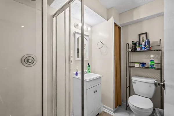 $600,000 | 8024 Bethelen Woods Lane, Springfield, VA 22153