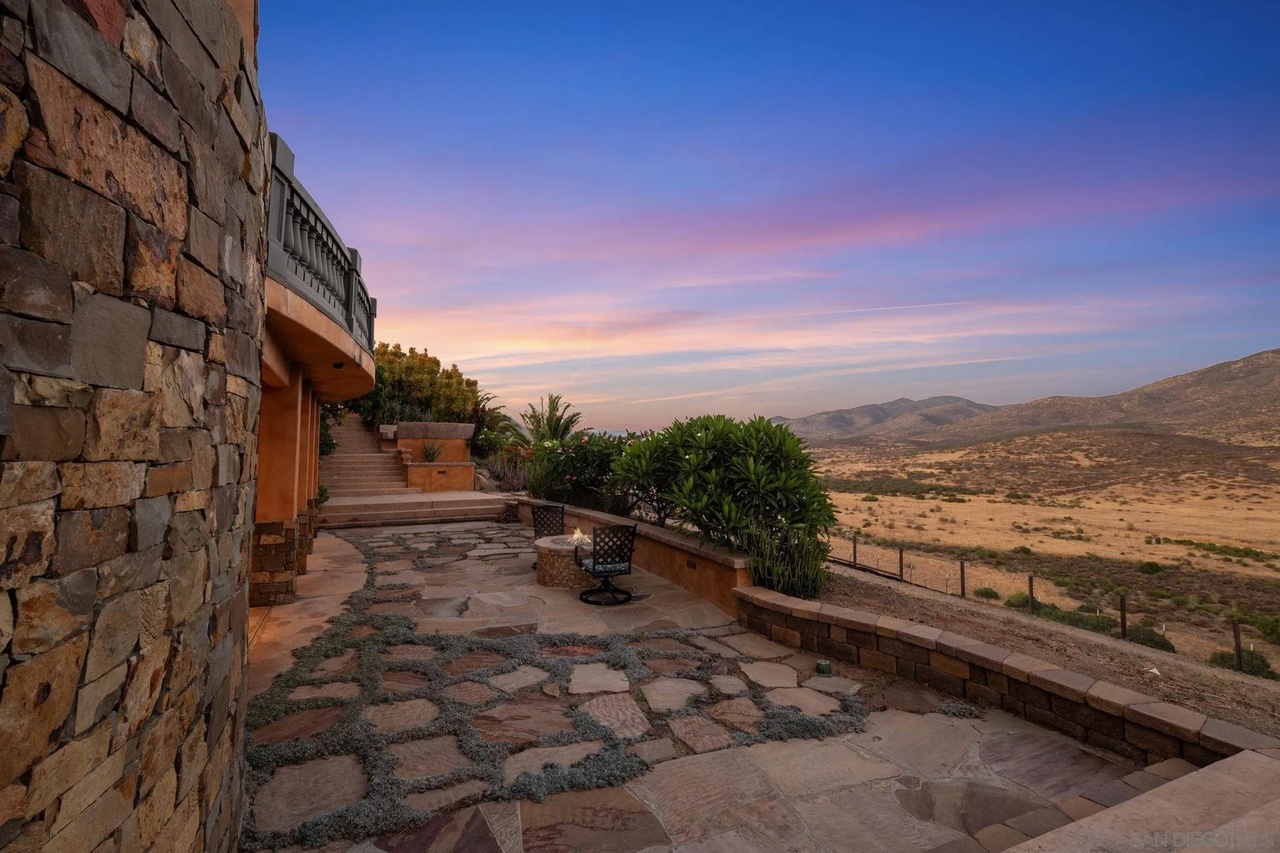 12144 Proctor Valley Road Jamul, CA 91935 - Photo 10 of 74