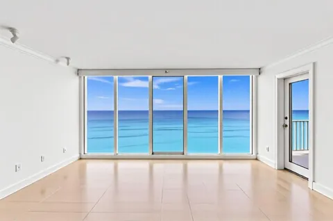 $2,281,000 | 3000 South Ocean Boulevard, Unit 1504, Boca Raton, FL 33432