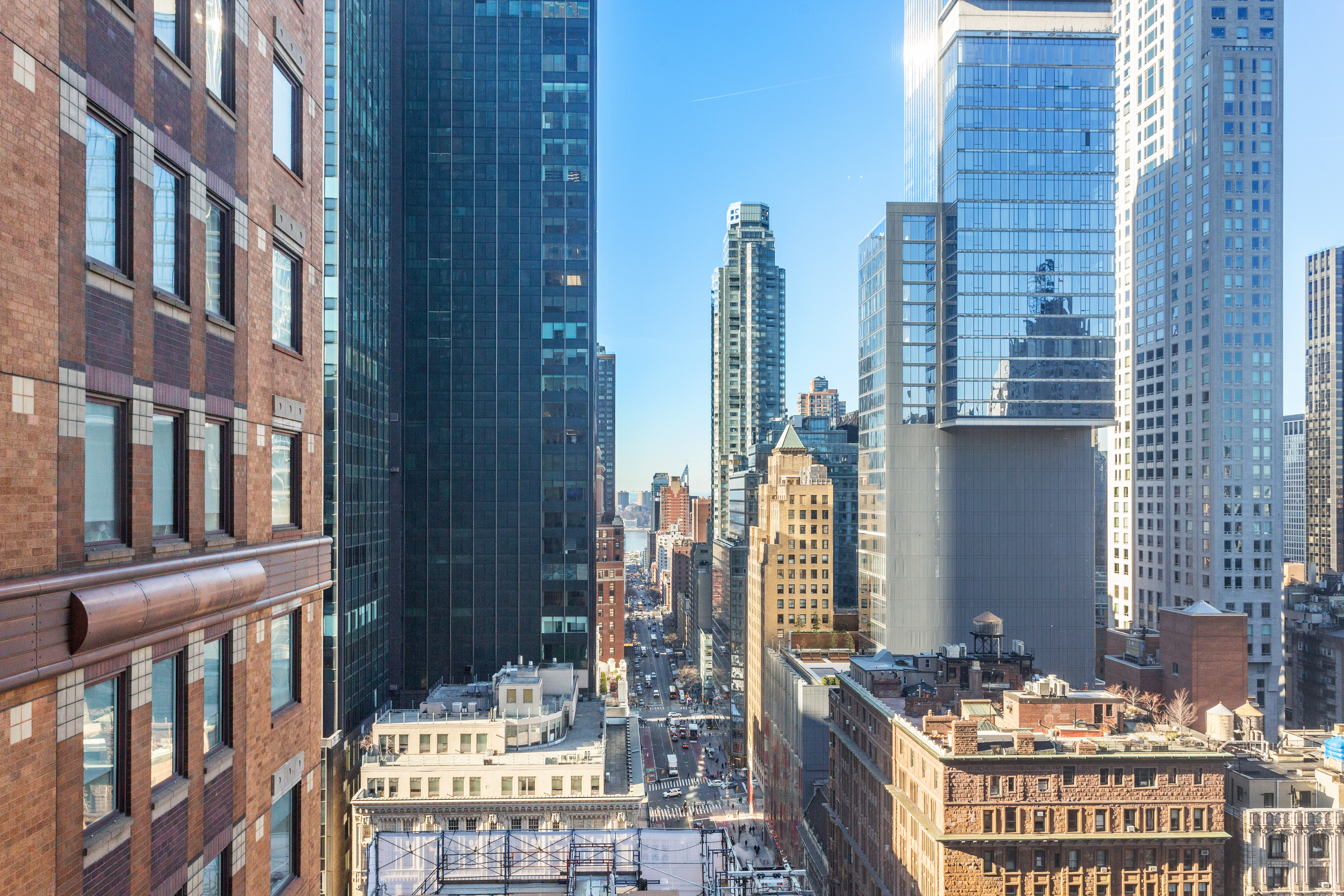 146 West 57th Street, Unit 34A Manhattan, NY 10019 - Photo 16 of 18