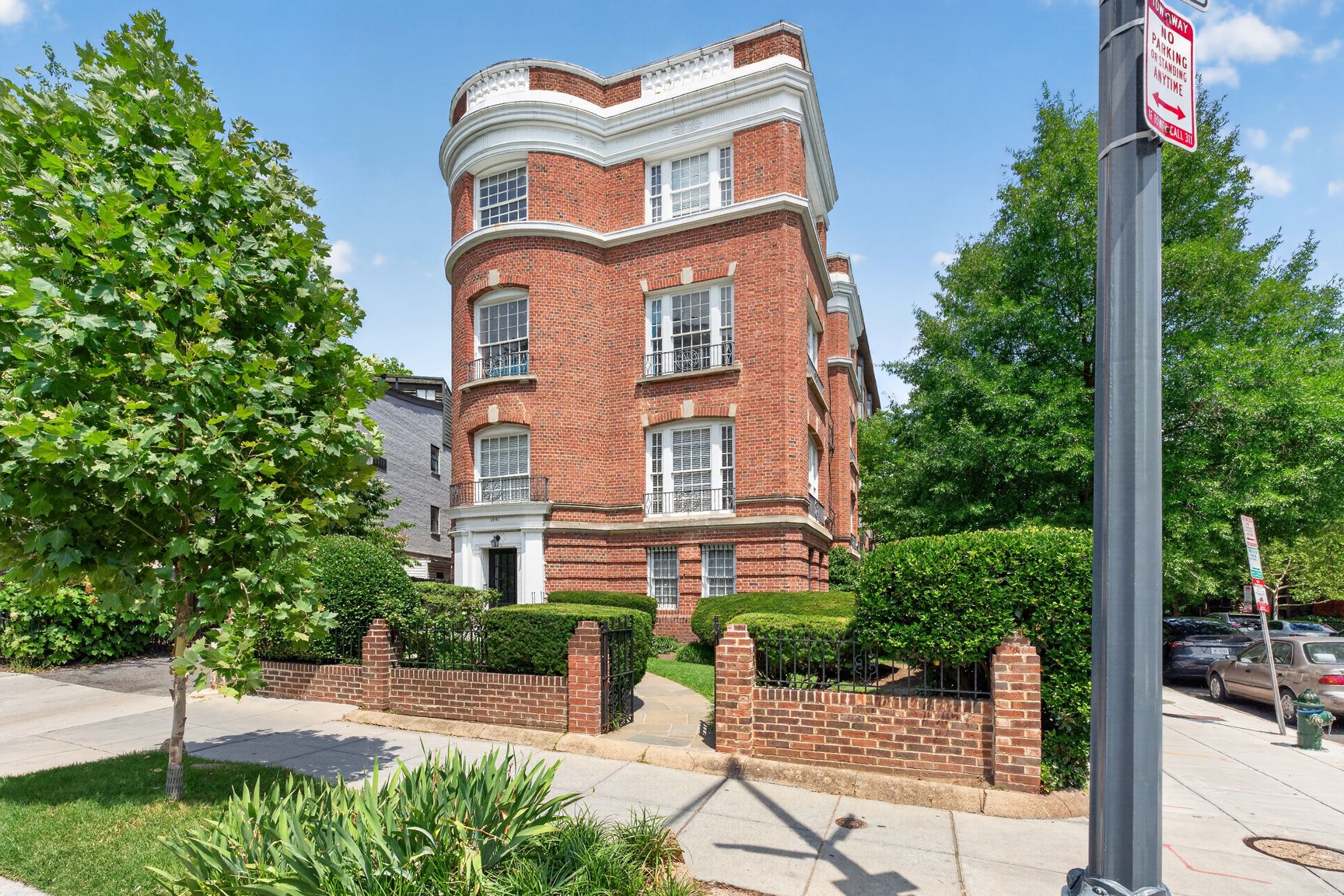 1901 19th Street Northwest, Unit 102 Washington, DC 20009 - Photo 1 of 20