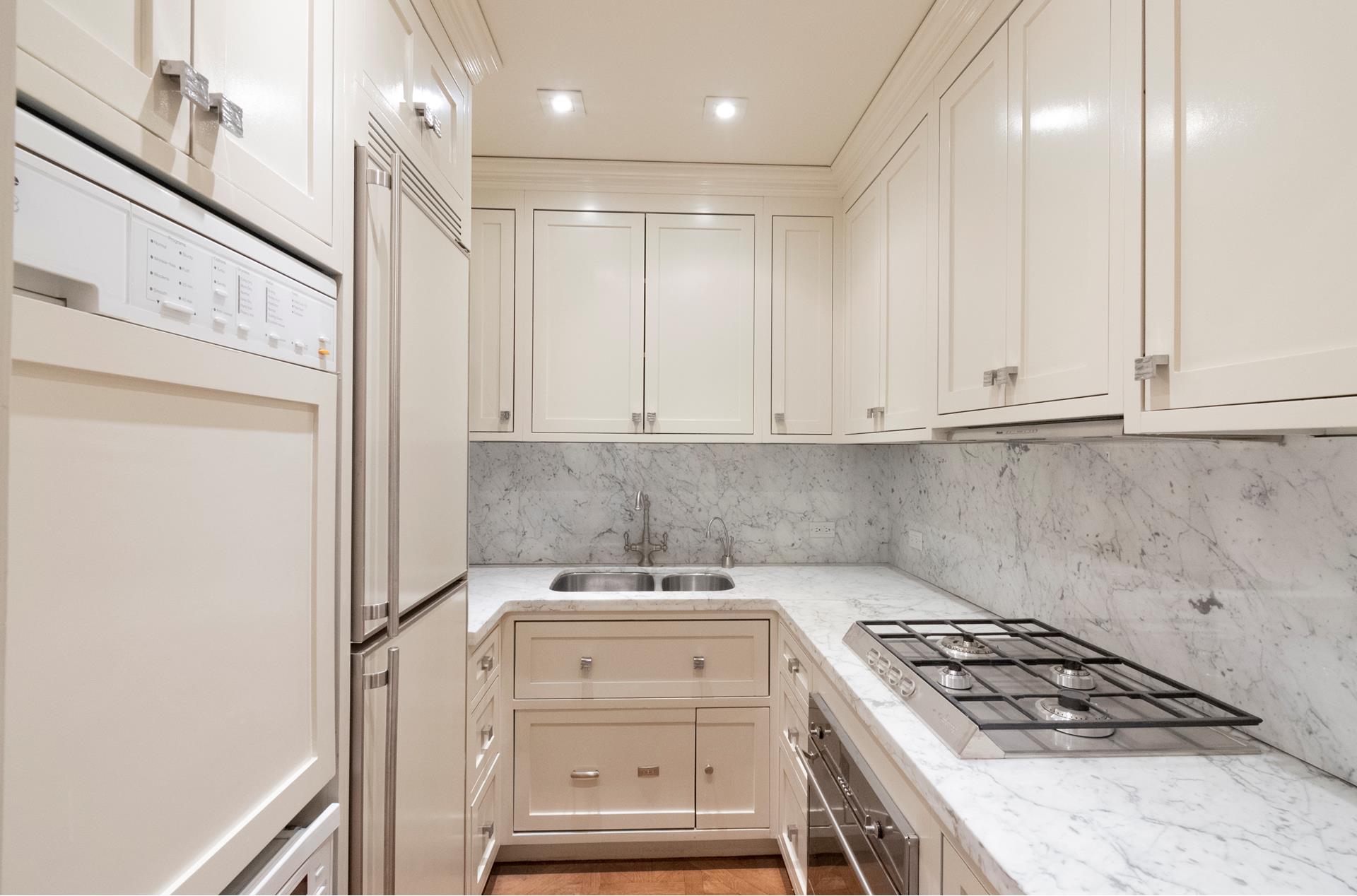 44 East 65th Street, Unit 1B Manhattan, NY 10065 - Photo 4 of 11 Gallery Image 4