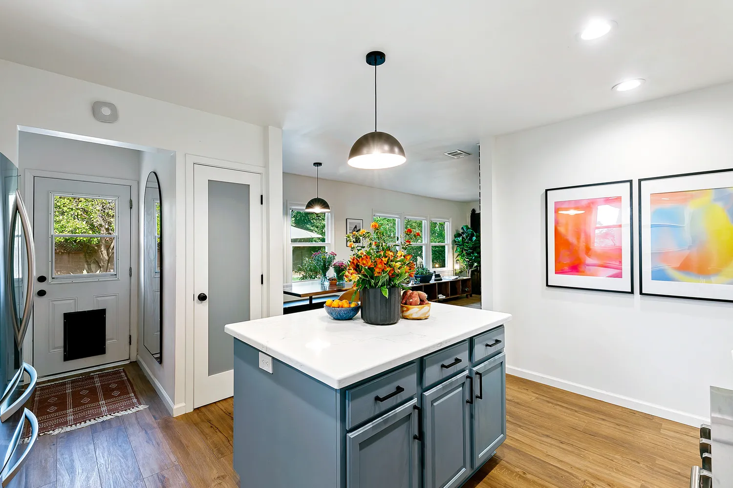 $1,100,000 | 17055 Gresham Street, Northridge, CA 91325