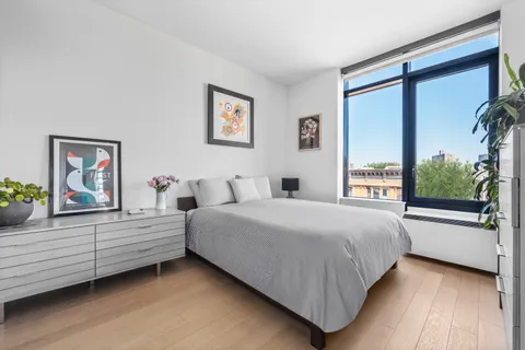 $1,645,000 | 500 Waverly Avenue, Unit 5C | Clinton Hill