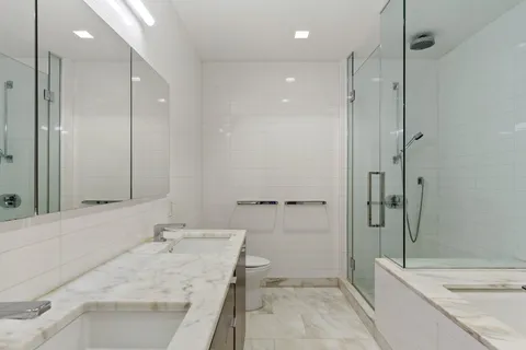 $5,199,995 | 101 Warren Street, Unit 2420 | TriBeCa