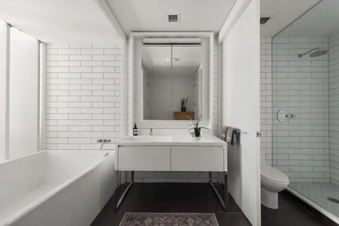 $969,000 | 15 William Street, Unit 10C | Financial District