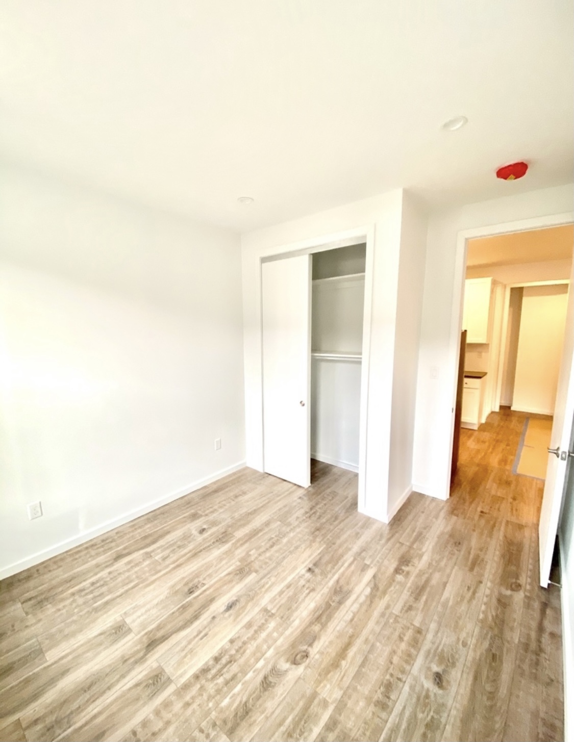 31-14 36th Street, Unit 3F Queens, NY 11106 - Photo 8 of 11 a view of an empty room