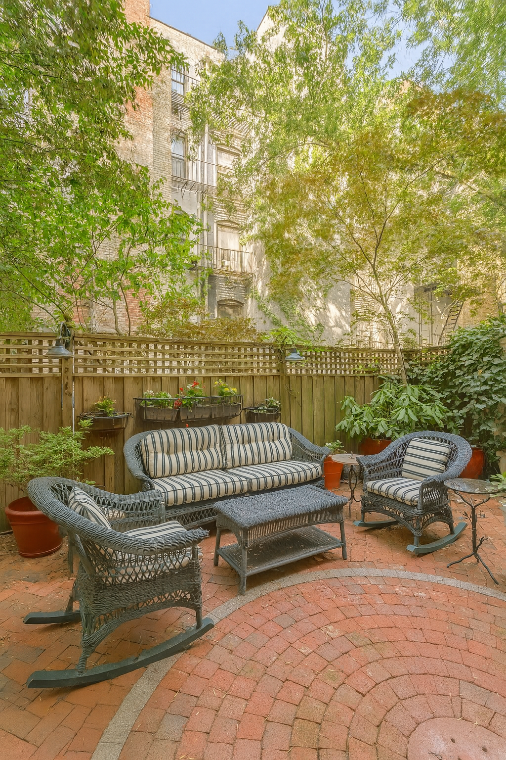 517 East 87th Street, Unit 1 Manhattan, NY 10128 - Photo 13 of 17 a view of garden with patio