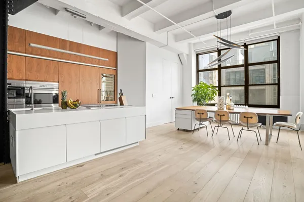 $2,200,000 | 448 West 37th Street, Unit 8C | Hudson Yards
