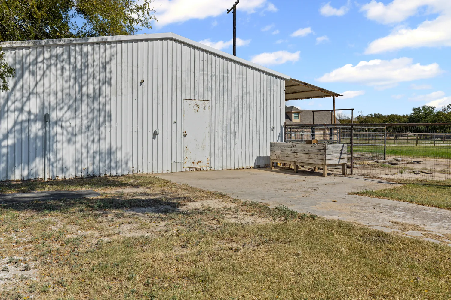 $1,049,000 | 216 Megan Court, Hudson Oaks, TX 76087