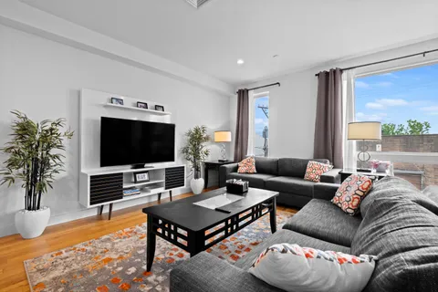 $425,000 | 2012-18 Frankford Avenue, Unit 4B, Philadelphia, PA 19125