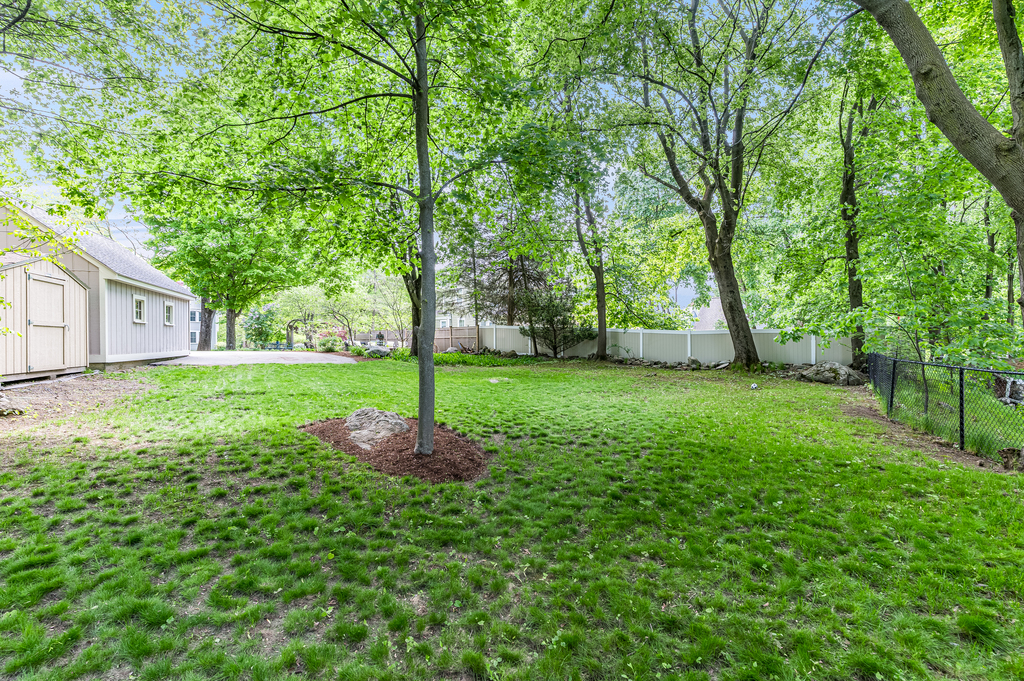 38 Berkeley Street Reading, MA 01867 - Photo 11 of 50