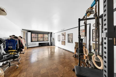 $1,695,000 | 31 Jane Street, Unit 2H | West Village