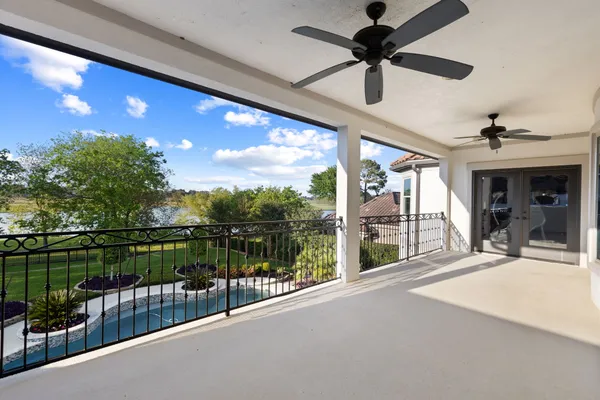 $1,795,000 | 82 Manor Lake Estates Circle, Spring, TX 77379